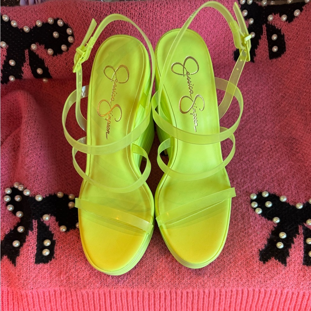 Jessica Simpson Neon Green Platform Sandals green Straps Size 7 NWOT